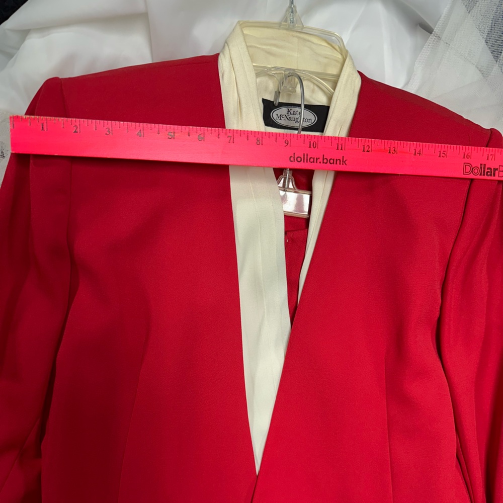Suit…Red - Picture 3 of 15